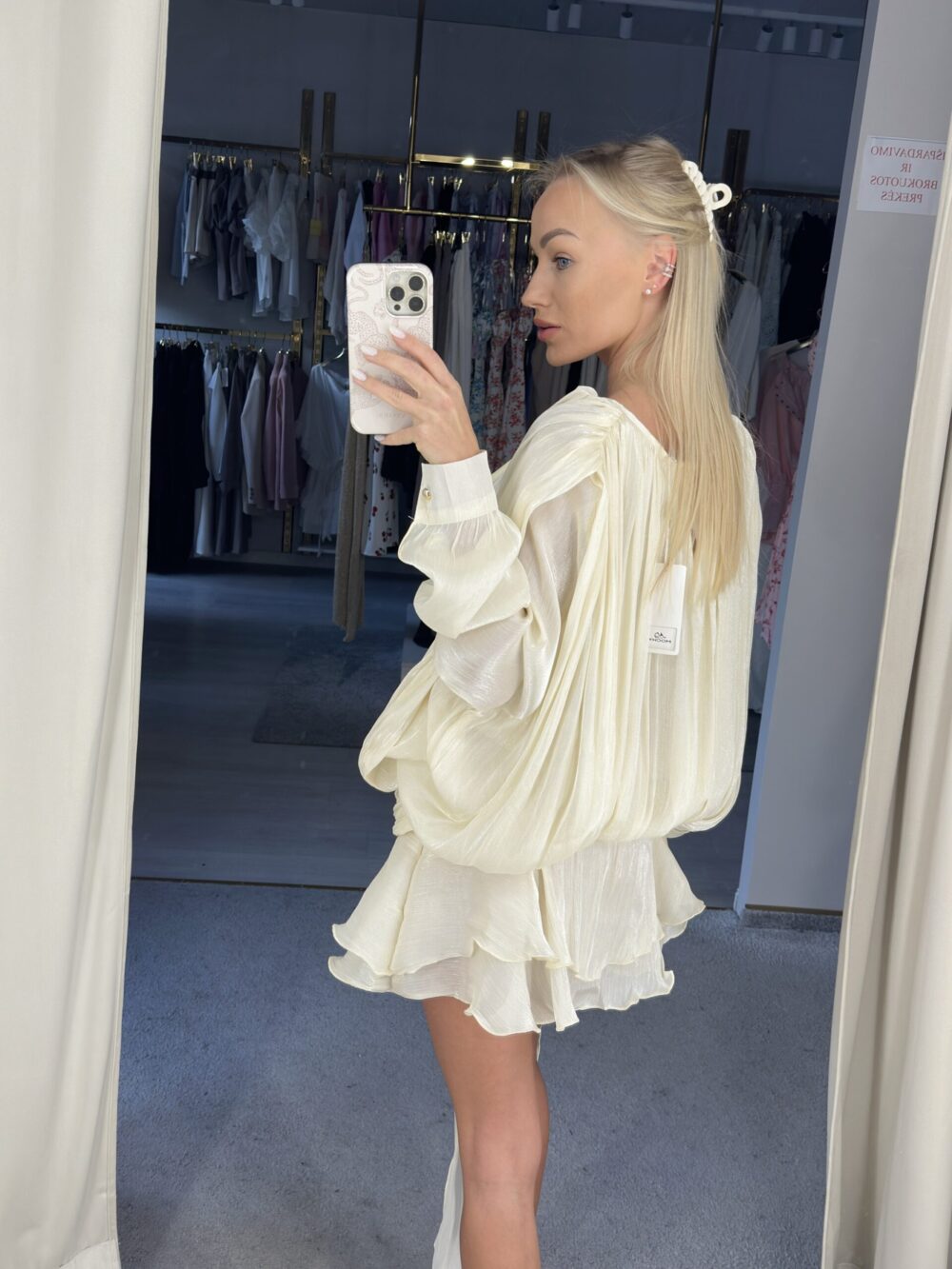 Suknelė su šleifu - Image 4