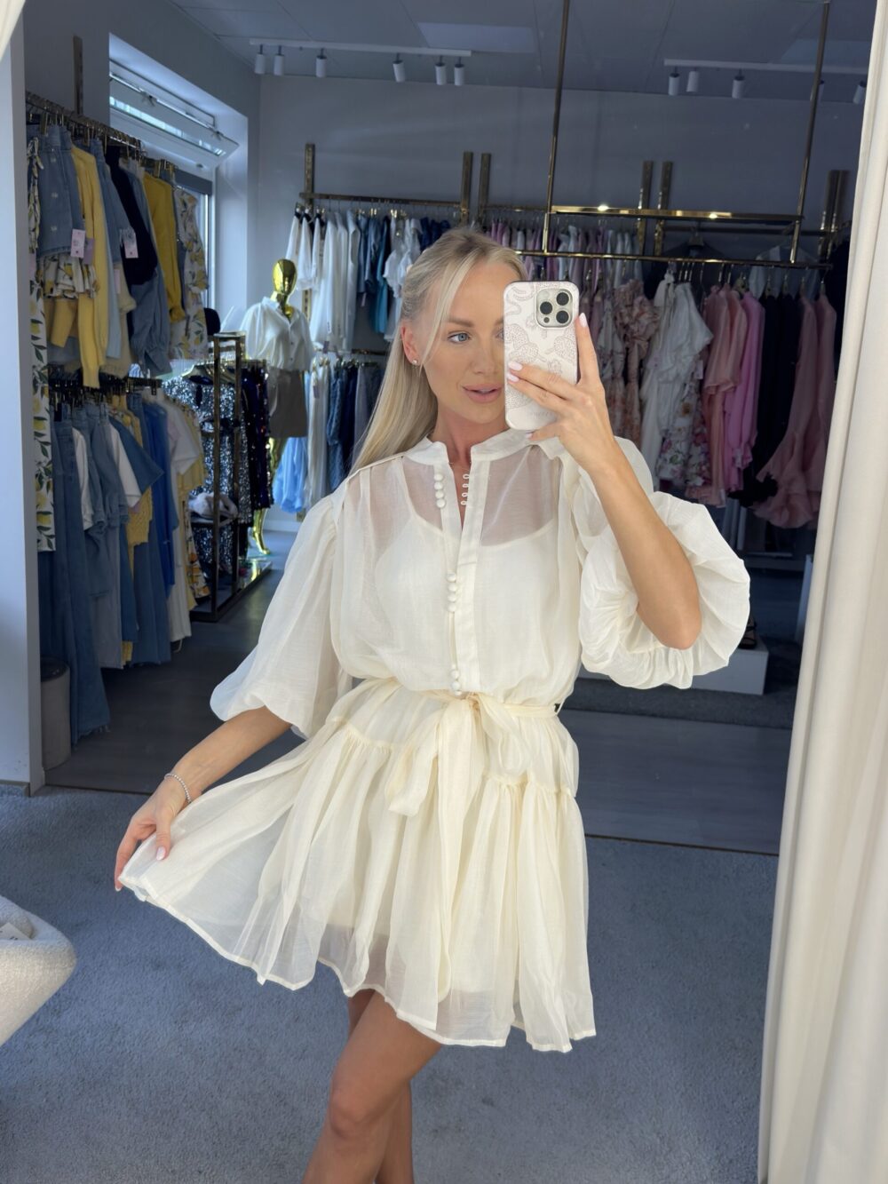 Kreminė suknelė elegance - Image 7