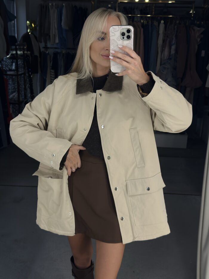 Striukė BEIGE