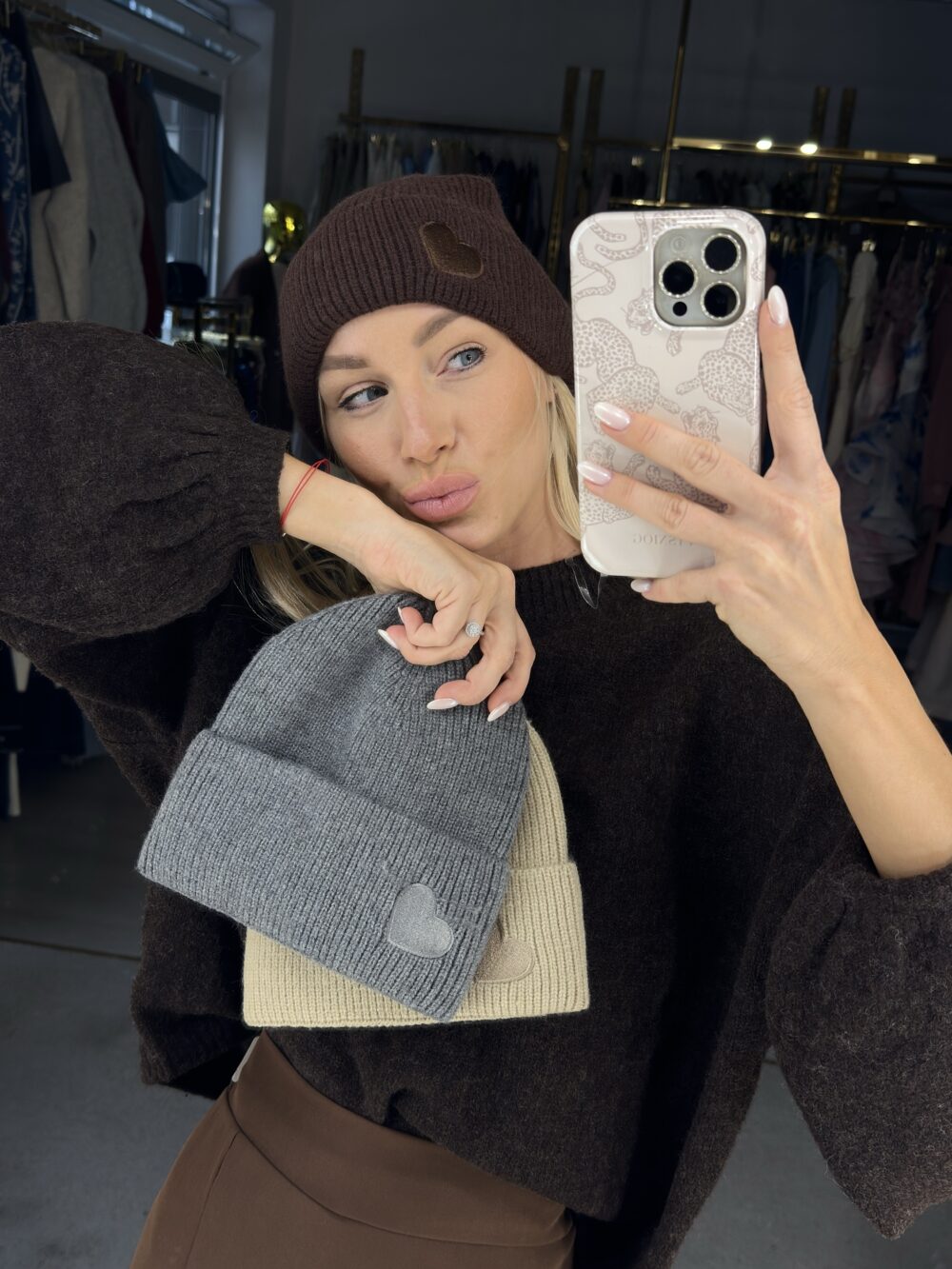 Kepurė su širdele - Image 4