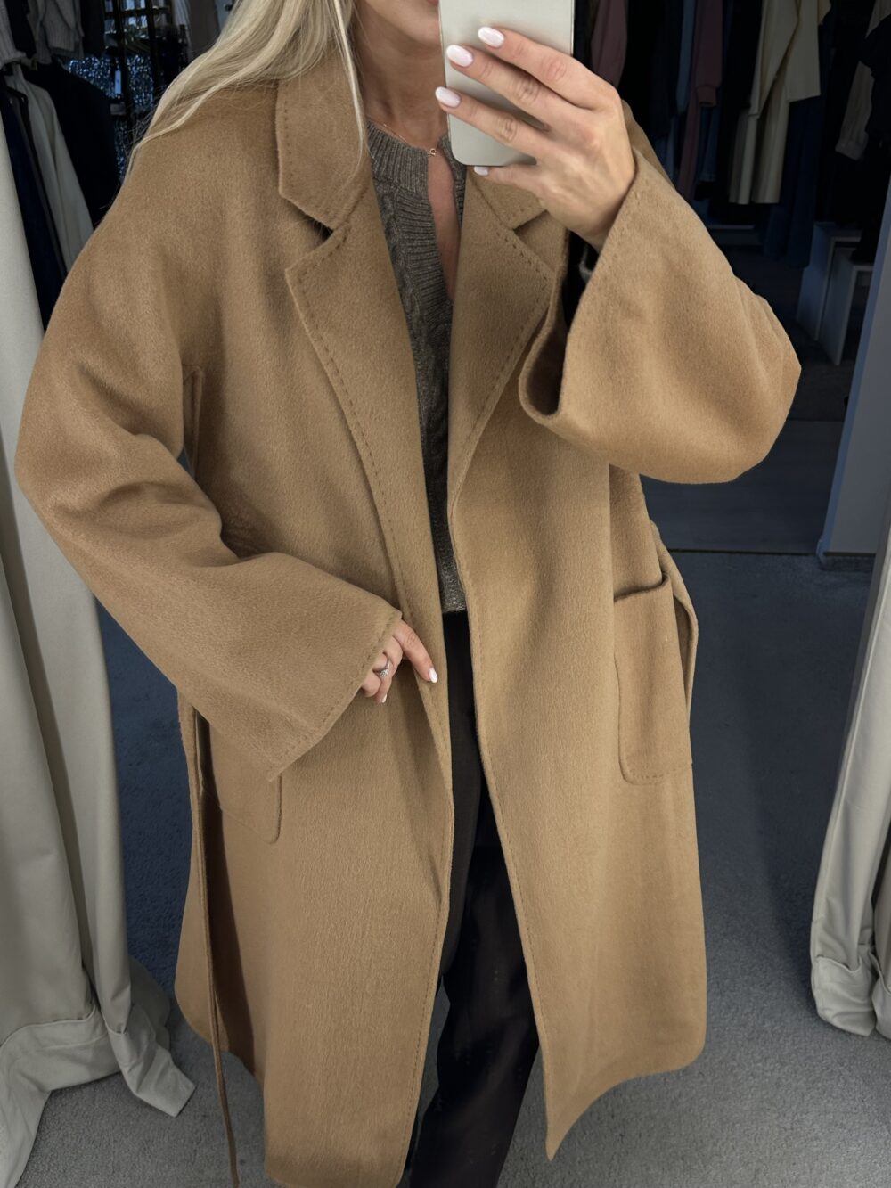 Susirišantis 70% lana vilnos paltas - Image 4