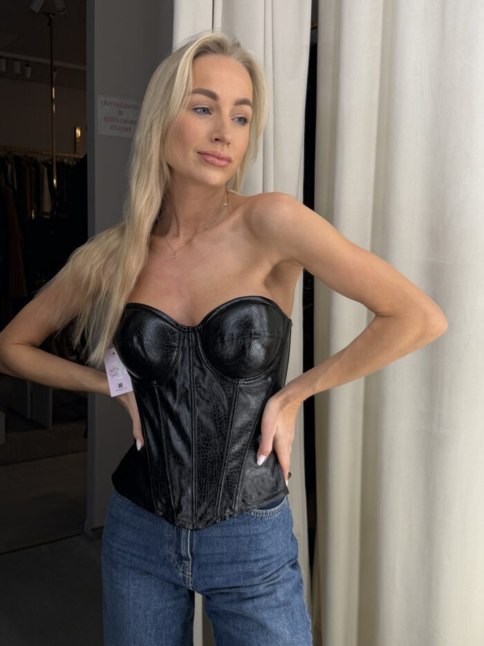 Gyvatės rašto korsetas