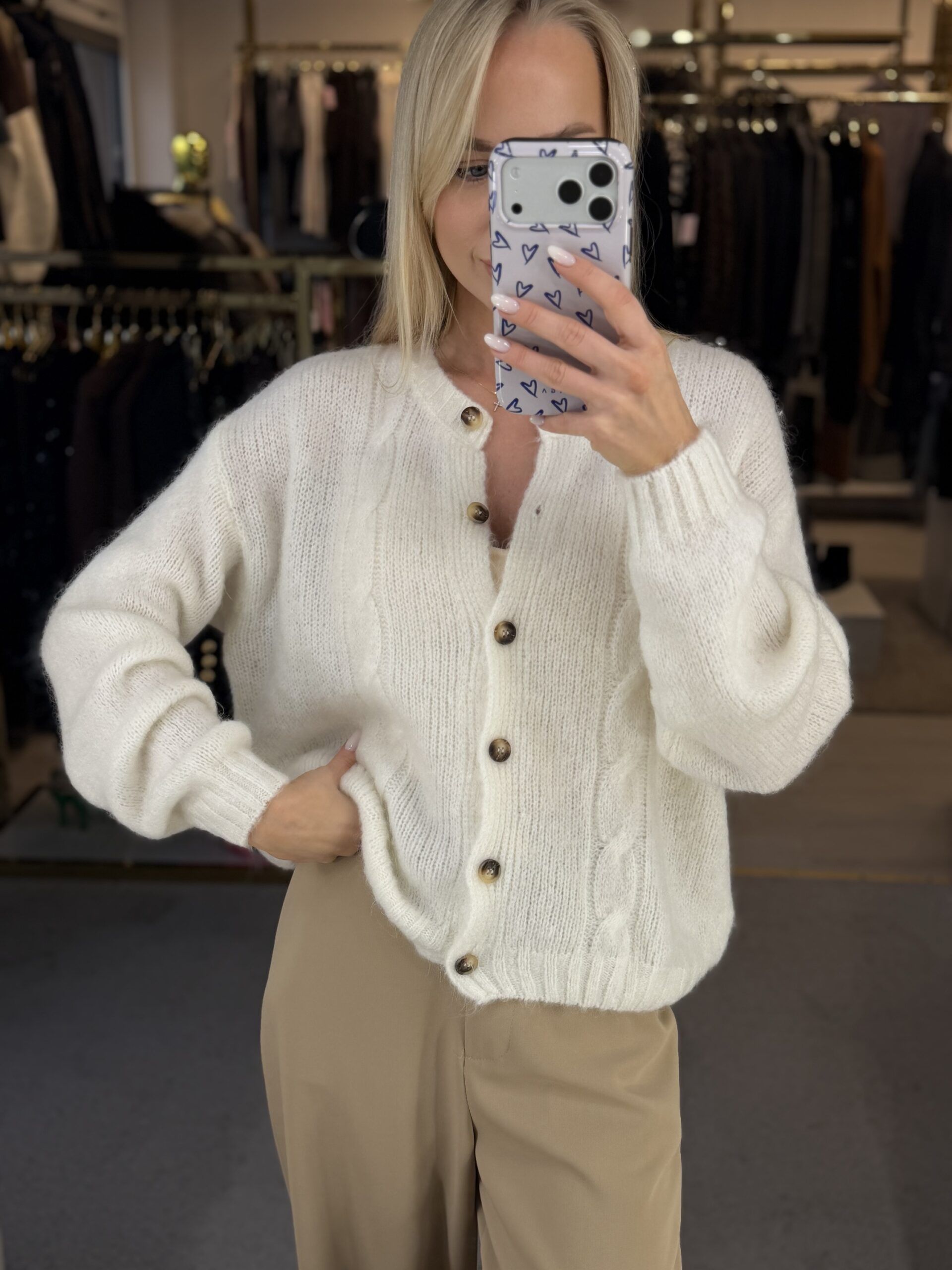 Kardiganas CABLE-KNIT su mohera