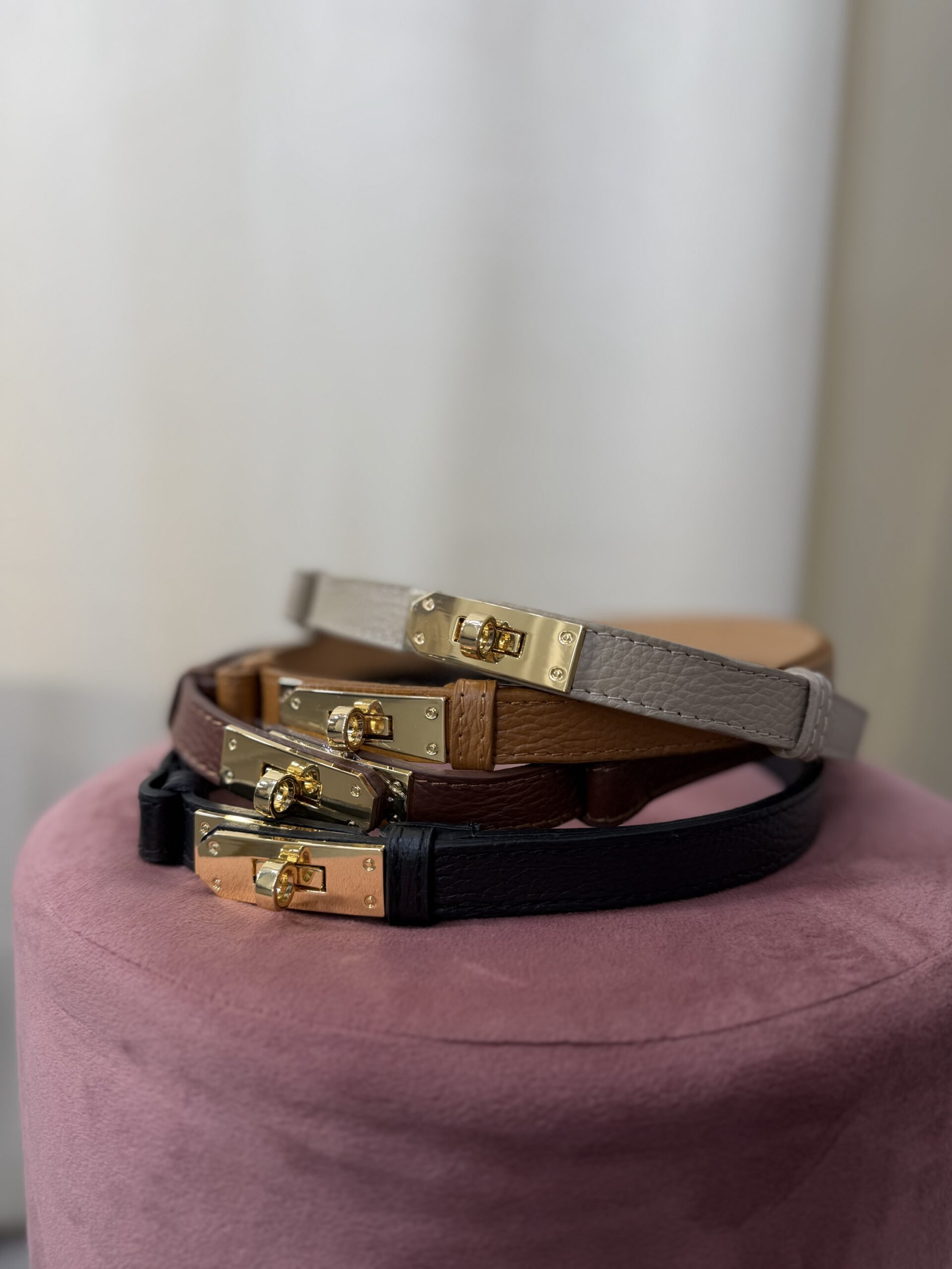 NEW - tikros odos diržas