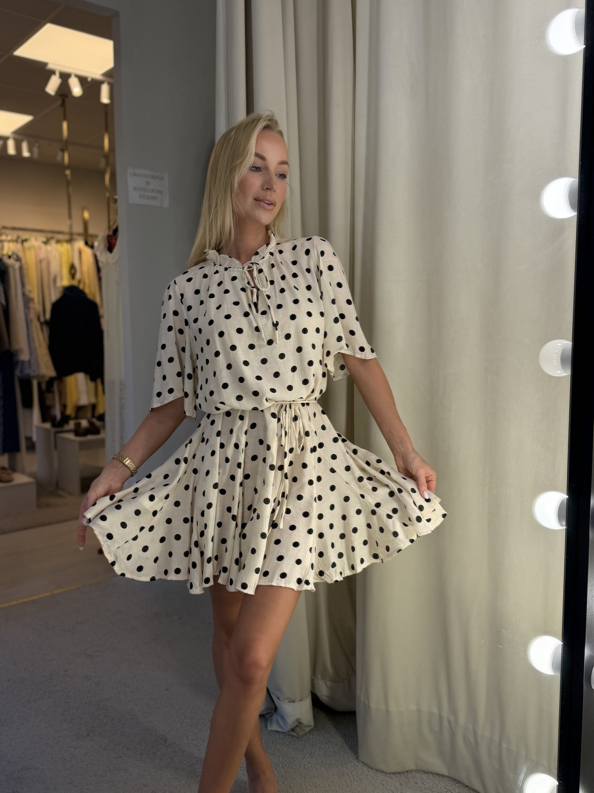 Suknelė PLEATED DOTS