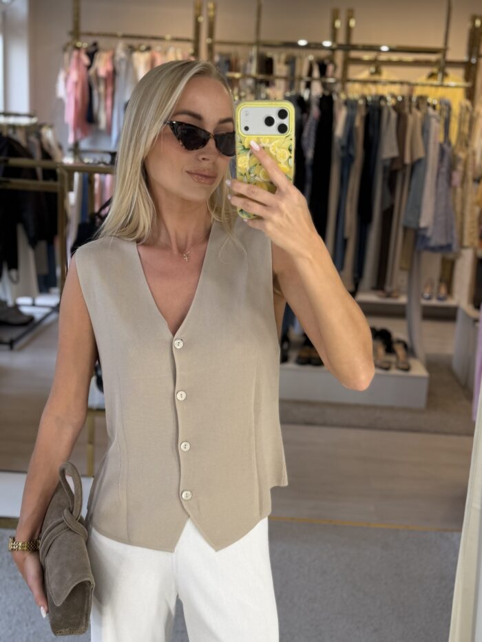 Nerta palaidinė SLEEVELESS