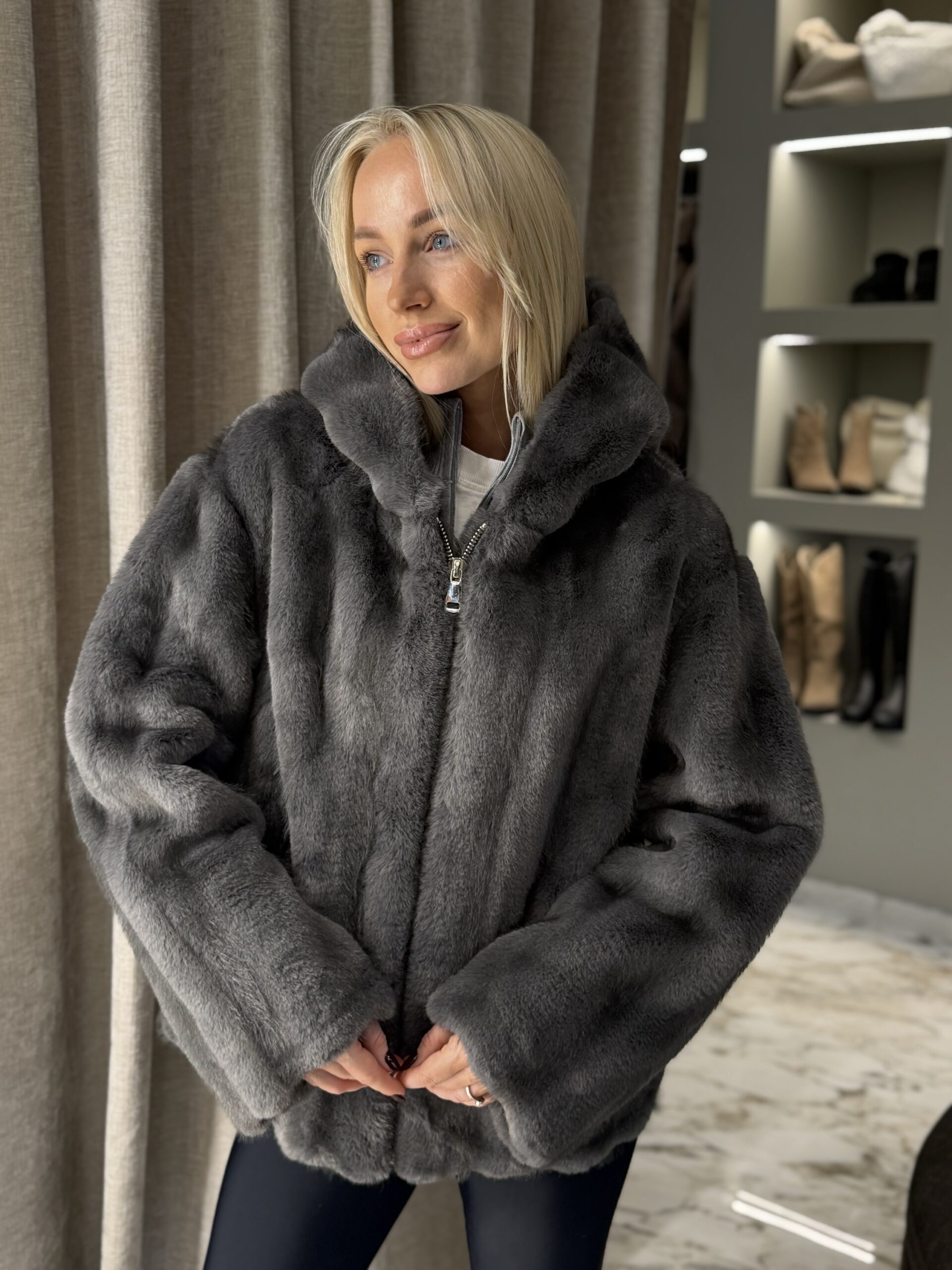 Kailiniai HOODED